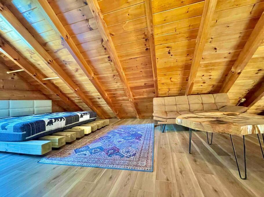 Modern Lake Side Nest• Hotub Fenced Yard King Beds Sevierville Kültér fotó